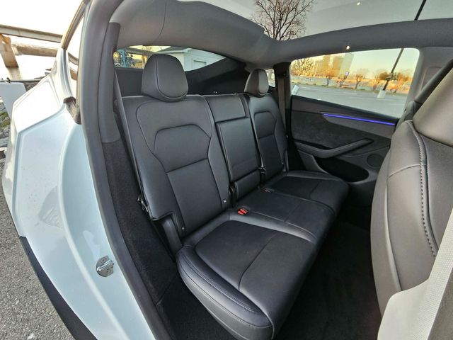 2026 Tesla Model Y Long Range | North Little Rock, AR | EVolve Auto 2026 Tesla Model Y Long Range | North Little Rock, AR | EVolve Auto