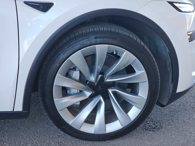 2026 Tesla Model Y Long Range Launch Series | North Little Rock, AR | EVolve Auto 2026 Tesla Model Y Long Range Launch Series | North Little Rock, AR | EVolve Auto