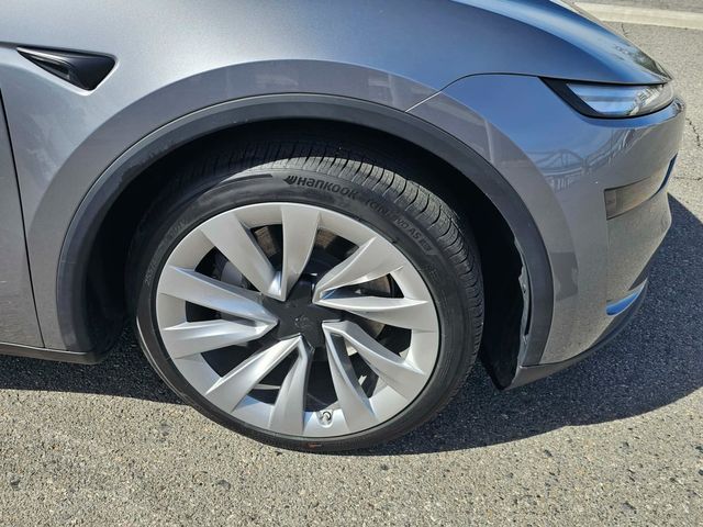 2026 Tesla Model Y Long Range Launch | North Little Rock, AR | EVolve Auto 2026 Tesla Model Y Long Range Launch | North Little Rock, AR | EVolve Auto