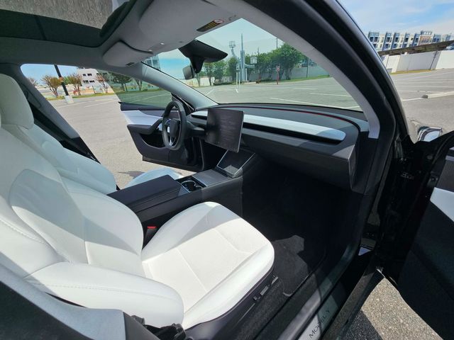 2026 Tesla Model Y Long Range | North Little Rock, AR | EVolve Auto