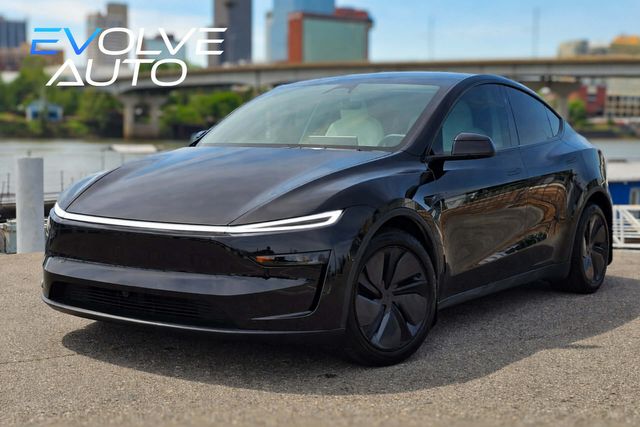 2026 Tesla Model Y Long Range | North Little Rock, AR | EVolve Auto
