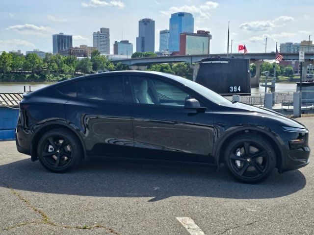 2026 Tesla Model Y Long Range | North Little Rock, AR | EVolve Auto