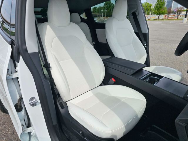 2026 Tesla Model Y Long Range Premium | North Little Rock, AR | EVolve Auto