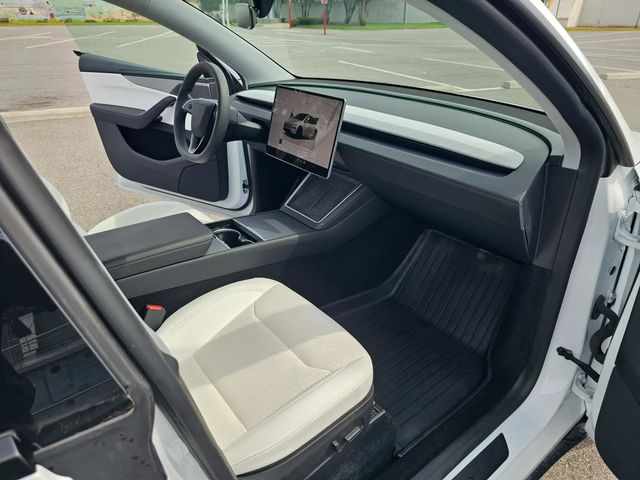 2026 Tesla Model Y Long Range Premium | North Little Rock, AR | EVolve Auto