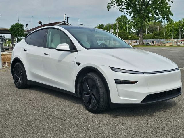 2026 Tesla Model Y Long Range Premium | North Little Rock, AR | EVolve Auto