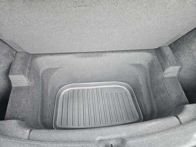 2026 Tesla Model Y Long Range | North Little Rock, AR | EVolve Auto 2026 Tesla Model Y Long Range | North Little Rock, AR | EVolve Auto