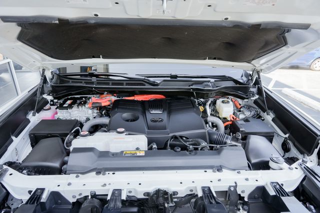 2026 Toyota Tundra TRD Pro HV 4X4 / CLEAN CARFAX 1-OWNER / LOADED | Austin, TX | Rocky Mountain Truck Stop Austin 2026 Toyota Tundra TRD Pro HV 4X4 / CLEAN CARFAX 1-OWNER / LOADED | Austin, TX | Rocky Mountain Truck Stop Austin