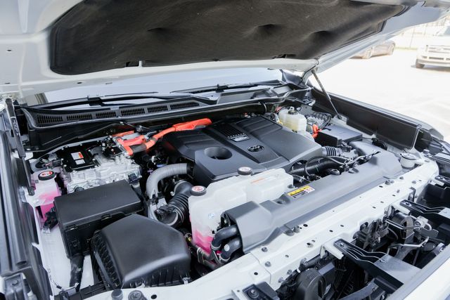 2026 Toyota Tundra TRD Pro HV 4X4 / CLEAN CARFAX 1-OWNER / LOADED | Austin, TX | Rocky Mountain Truck Stop Austin 2026 Toyota Tundra TRD Pro HV 4X4 / CLEAN CARFAX 1-OWNER / LOADED | Austin, TX | Rocky Mountain Truck Stop Austin